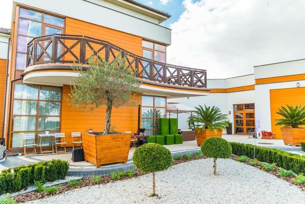Hotel Kristoff Laszkow Exterior foto